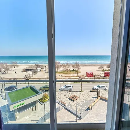 Apartament Glamour Red 22 In Pool