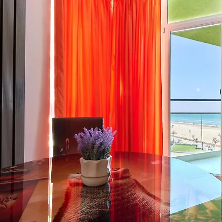 Apartment Glamour Red 22 In Pool *
